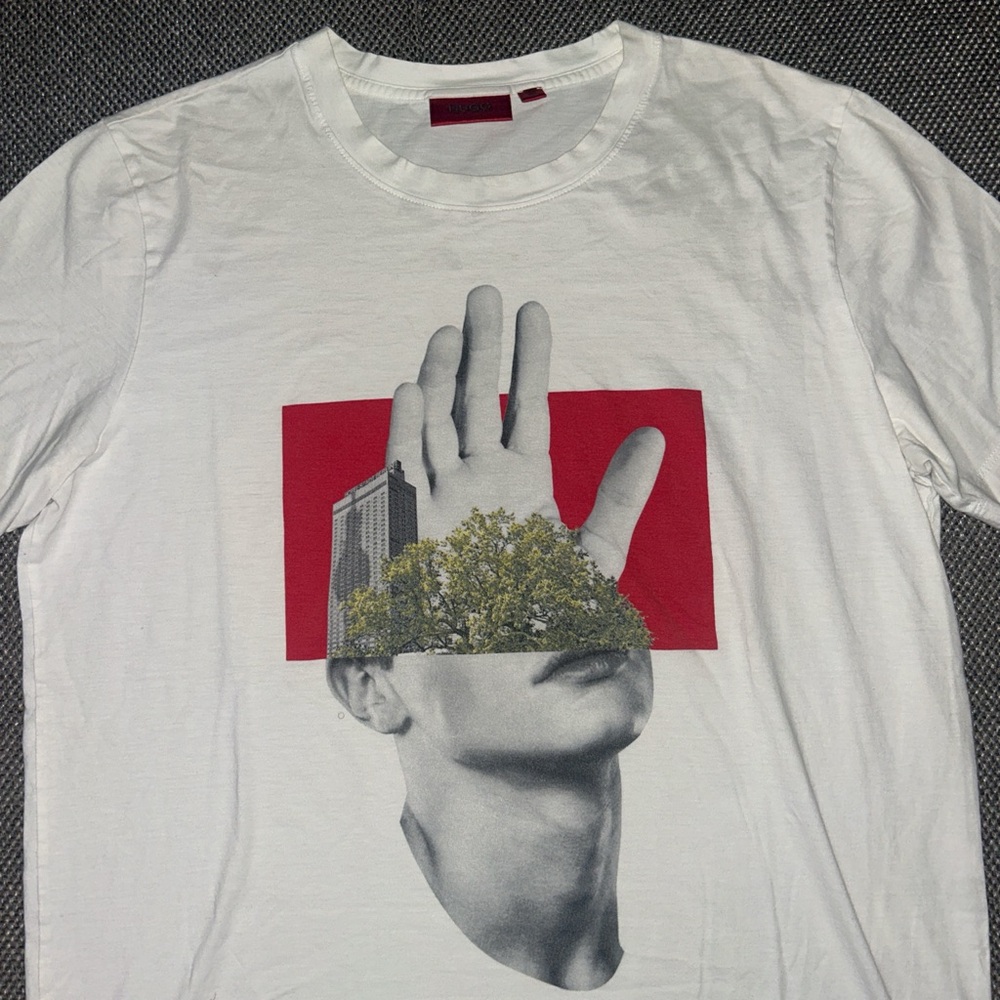 Hugo Boss Red Label Floral Artwork Head Grunge T-shirt Large - Picture 2 of 4